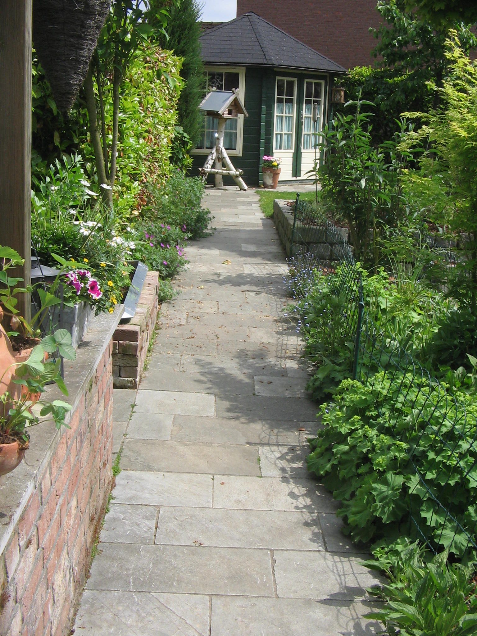 stufenlos zum Gartenhaus